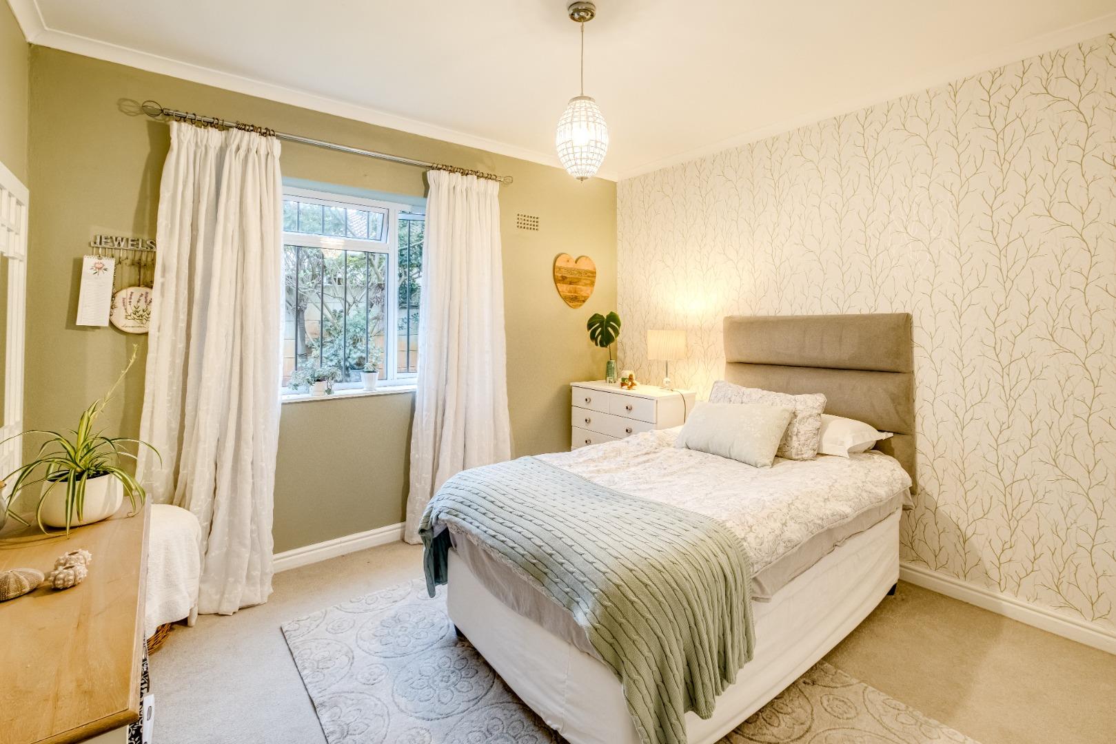 768665_Photos-8.jpg